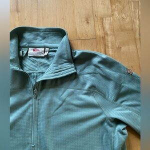 Fjallraven Abisko lite fleece half zip - patina green - large women’s